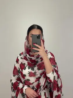 Spegel-selfie: Outfit-byten på 4-rutor