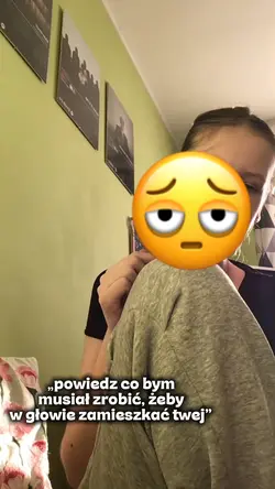 usuńcie emotkę co ni