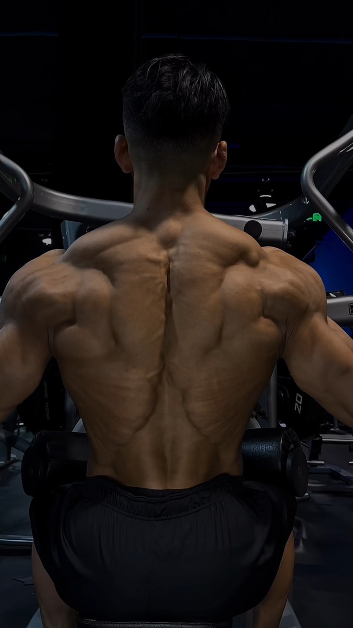 Pergi ke gym 2024