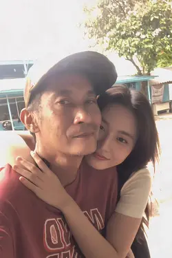 Hug me