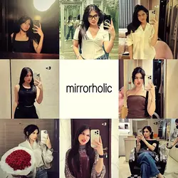 mirrorholic