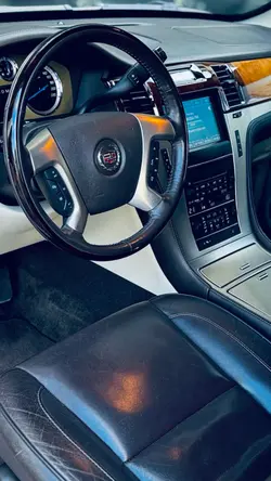 CADILLAC SCALADE 