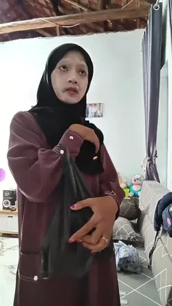 pov kulit putih