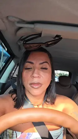 Debora Olliveira