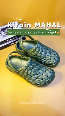 SANDAL 