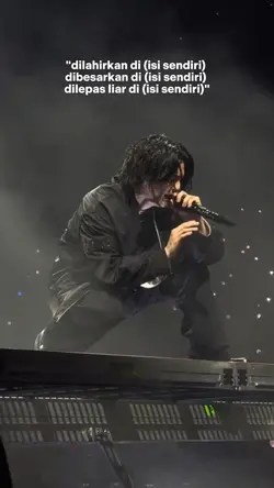 Dilahirkan,Dibesarka