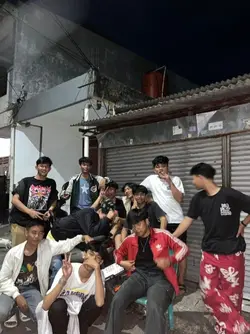 ngumpul bareng teman