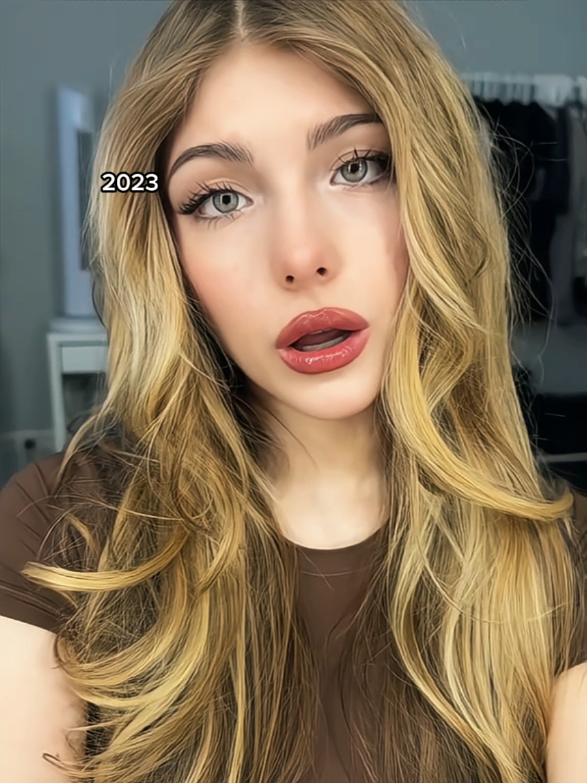 2023 x 2025
