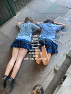 did i say brunettes?