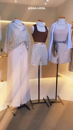 VITRINE LOJA STORIES