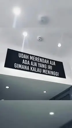 udah merendah aja