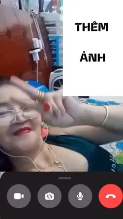 mẫu troll