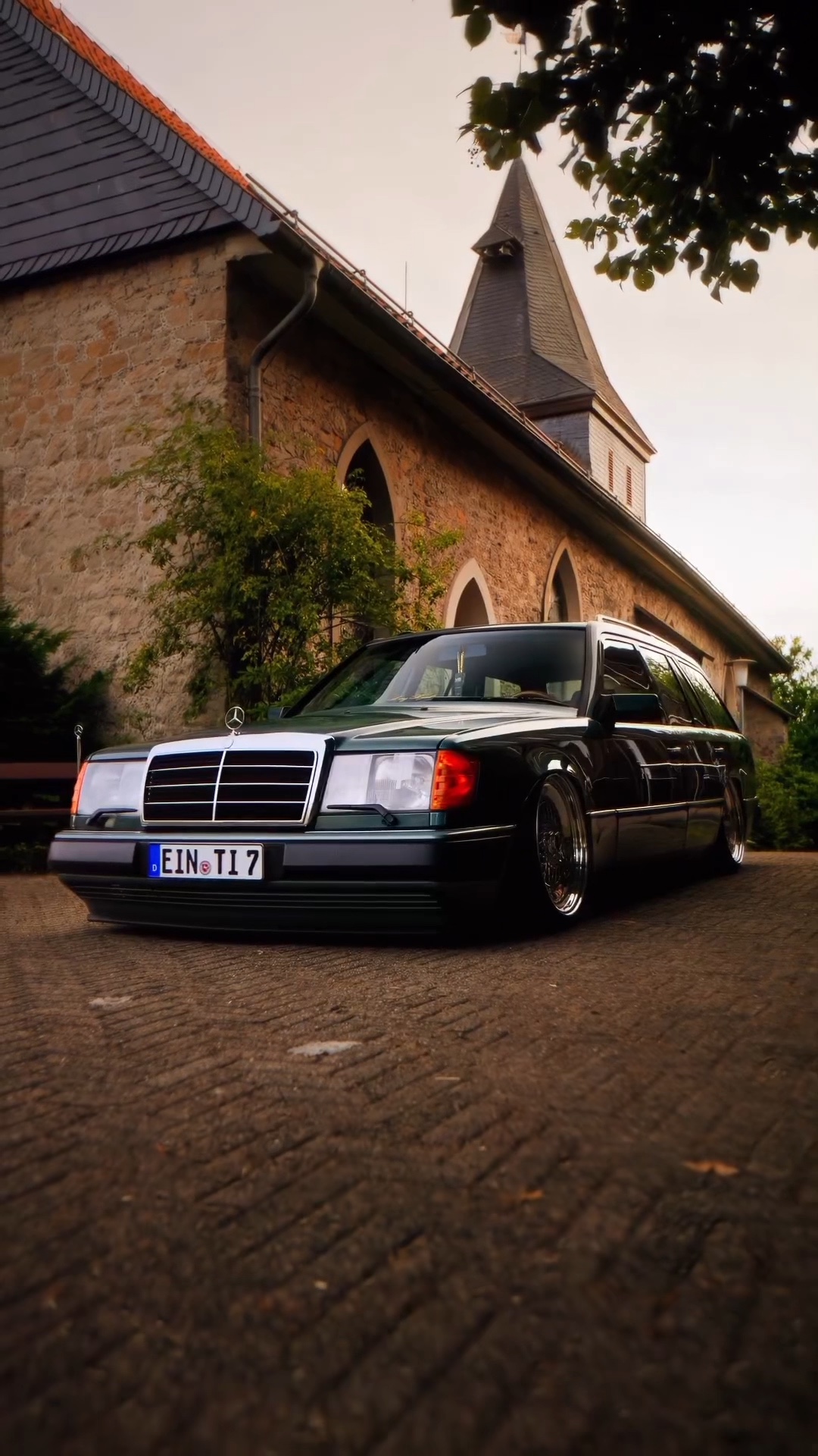 Car| Benz |Template