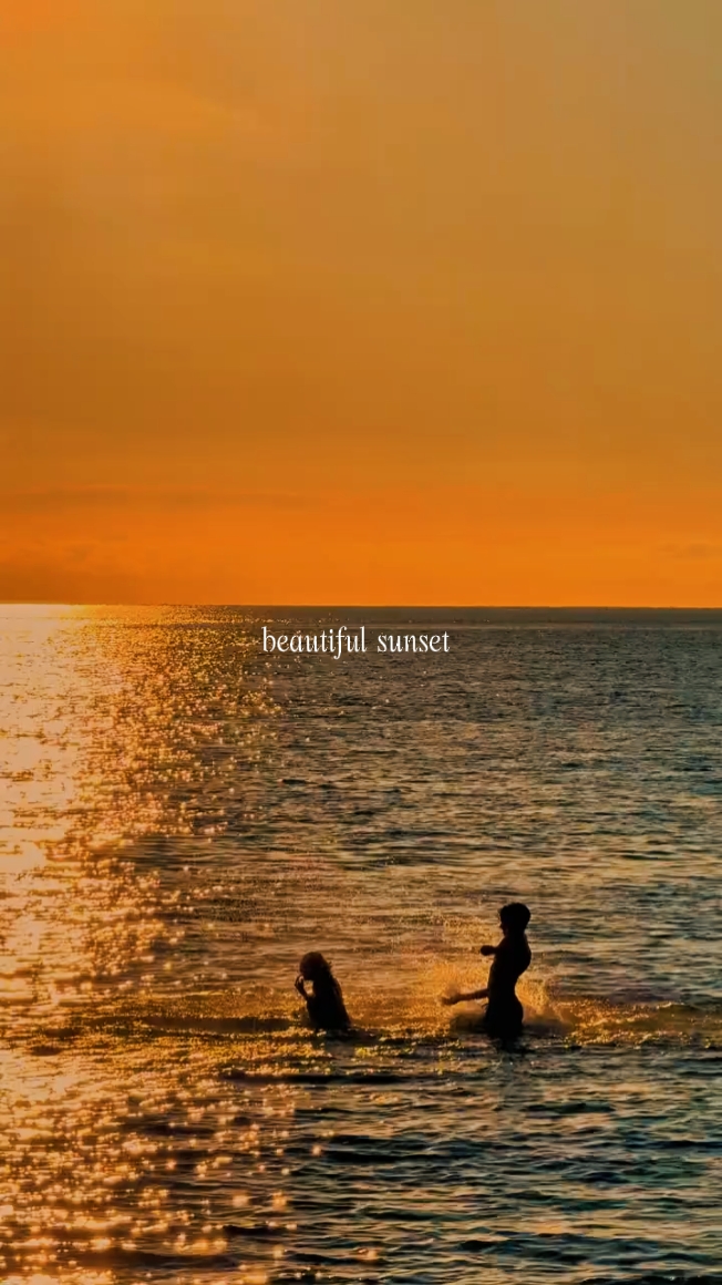 beau coucher de soleil 