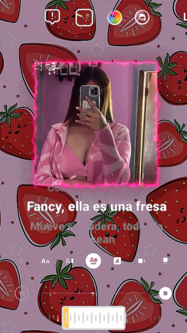 Ella es una fresa 