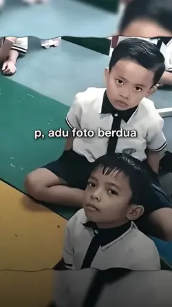 p adu foto berdua