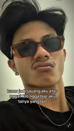 Kamu jadi sayang aku