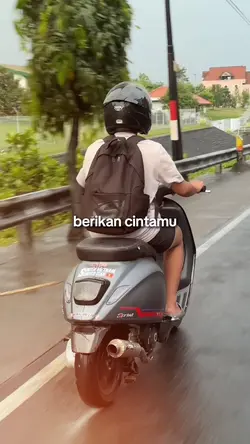 Slowmo percya padaku