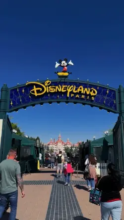 DISNEYLAND 