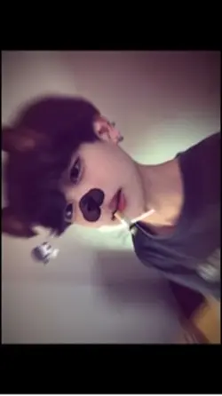 或許｜一張放射模糊