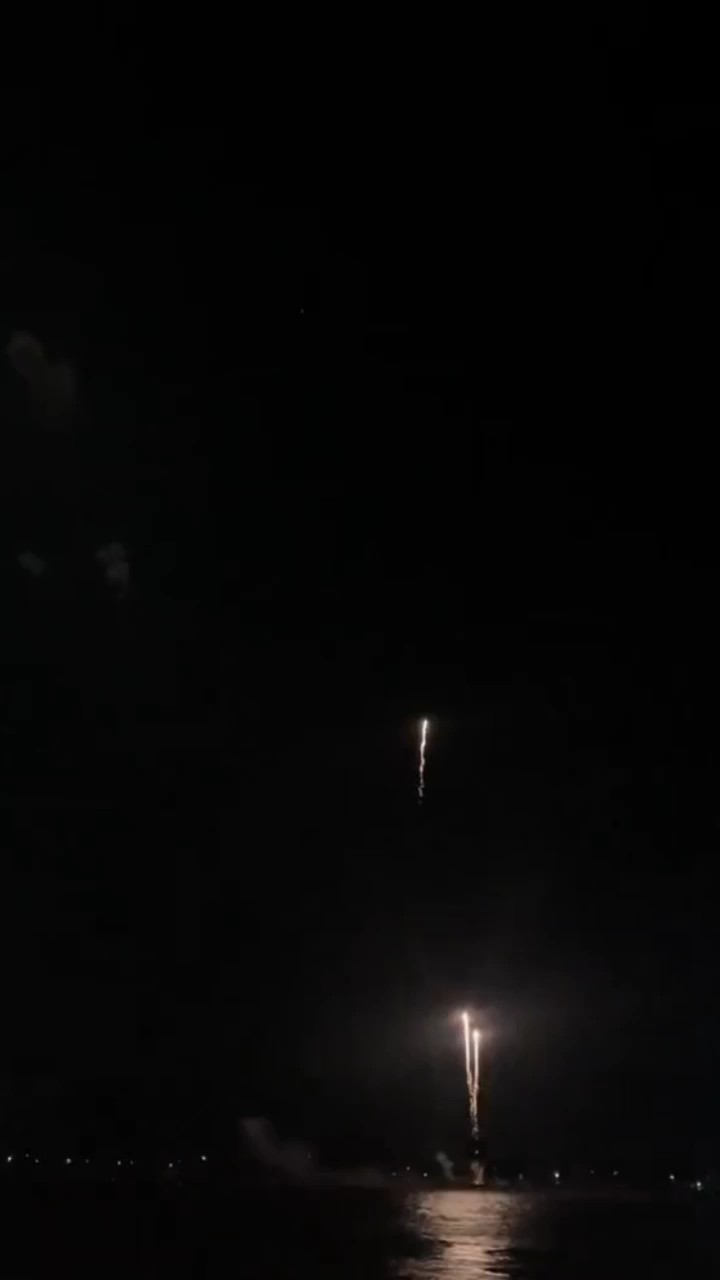 ឆ្លងឆ្នាំម្នាក់ឯង