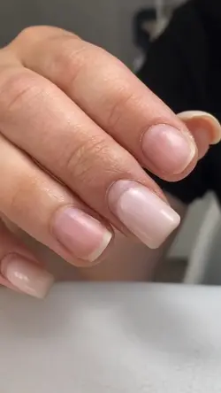 nails transisi