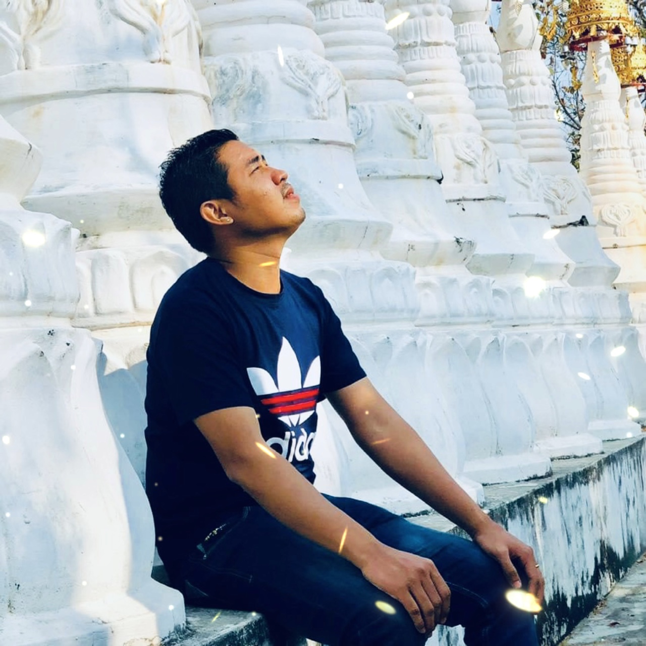 မမေ့ခင်တော့တွေ့ချင်သေးတယ် မေ🤍♥️