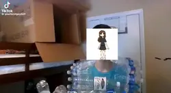 BOTTLE MAN XDDDDD