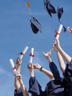 GRADUATION DAY 👩‍🎓 