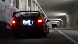 車