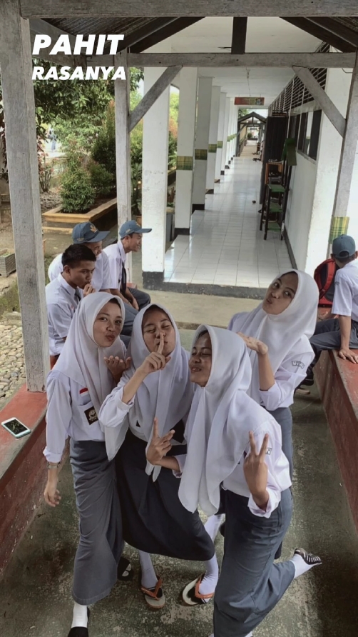 Yang komen semoga 