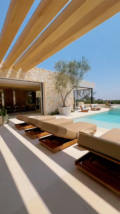 luxury house
