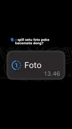 Pake kacamata dong? 