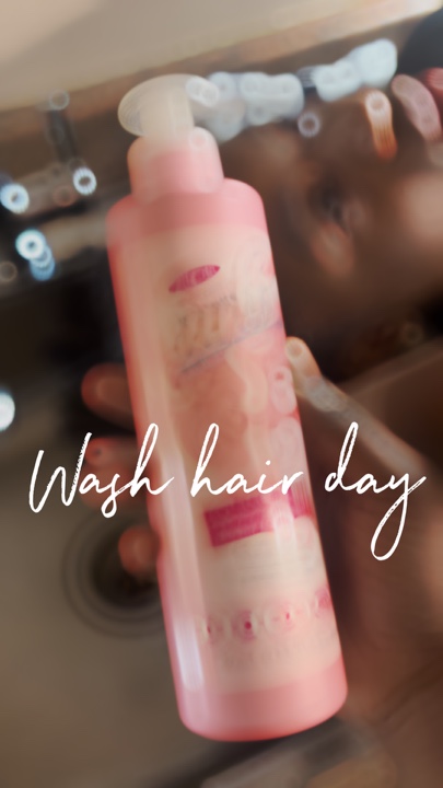 Wash hair day