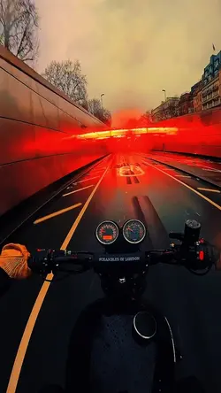 Slowmo Bikers