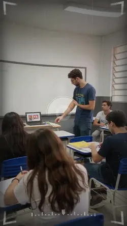 Aula em foco: apresentação documental