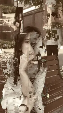 Glitch effect slowmo