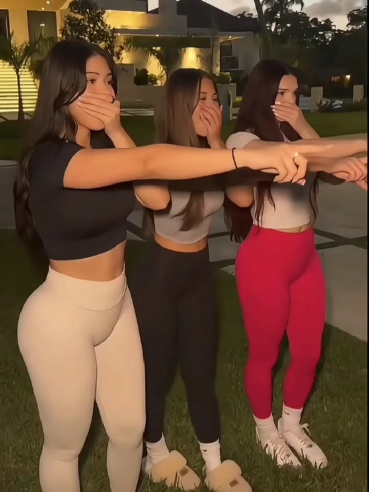 MODELOS ENGRAÇADOS DOS EUA