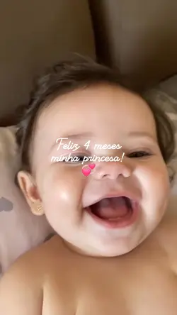 Feliz 4 meses filha