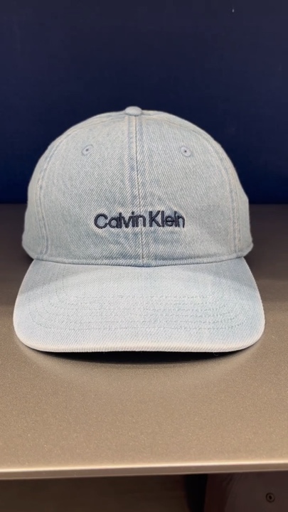 Topi