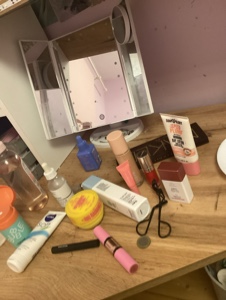 Screen time 😭😭😭