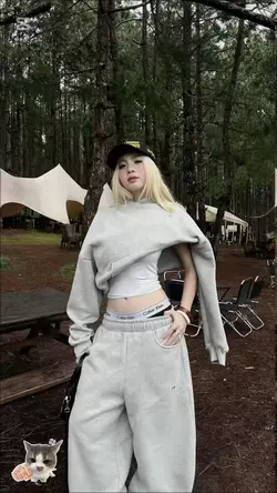 ✌️🎵🎵🎶