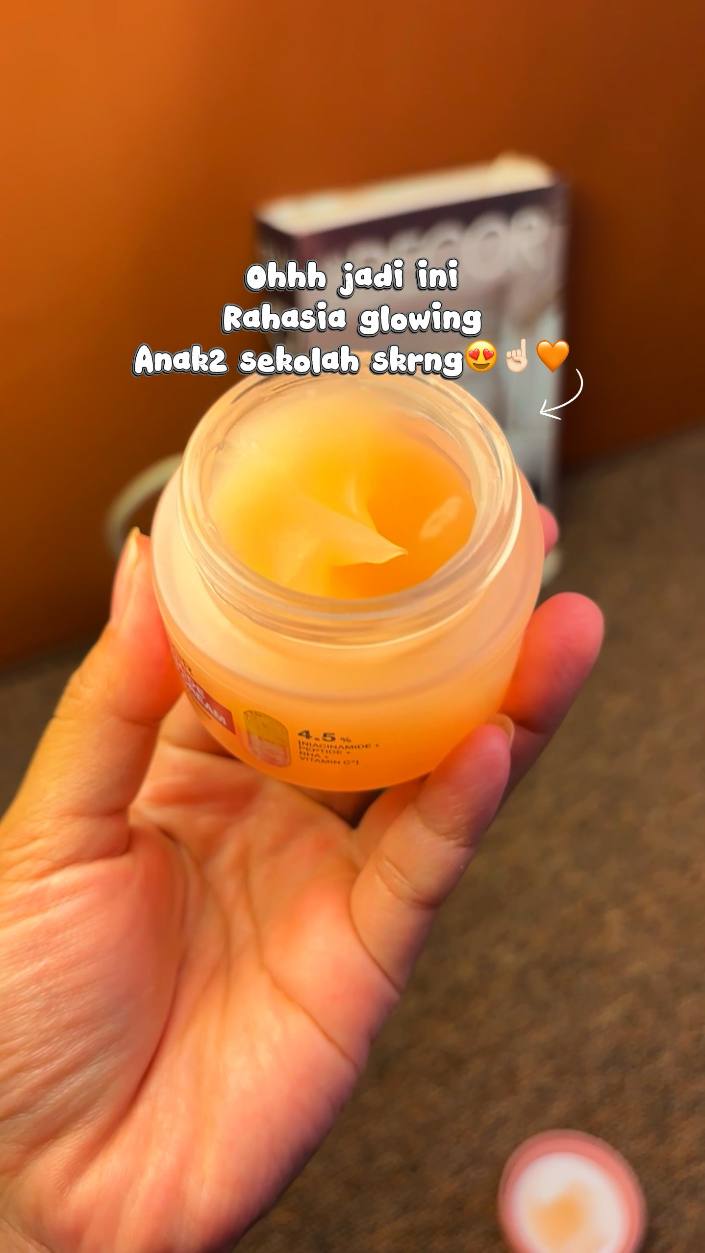 Hook skincare