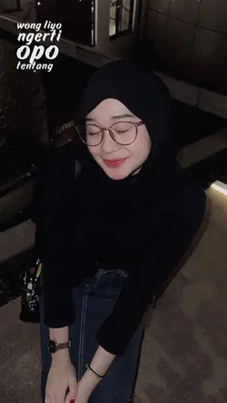 Wong liyo ngerti opo