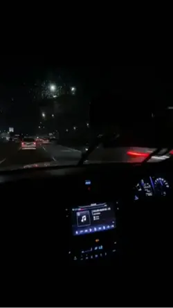 Nyetir mobil  ngebut