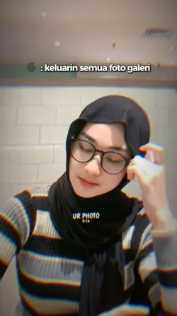 keluarin semua foto 