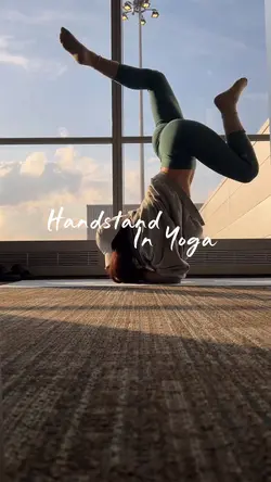 handstan in yoga