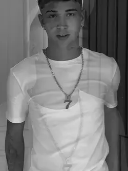 VIDEO REPETIDO