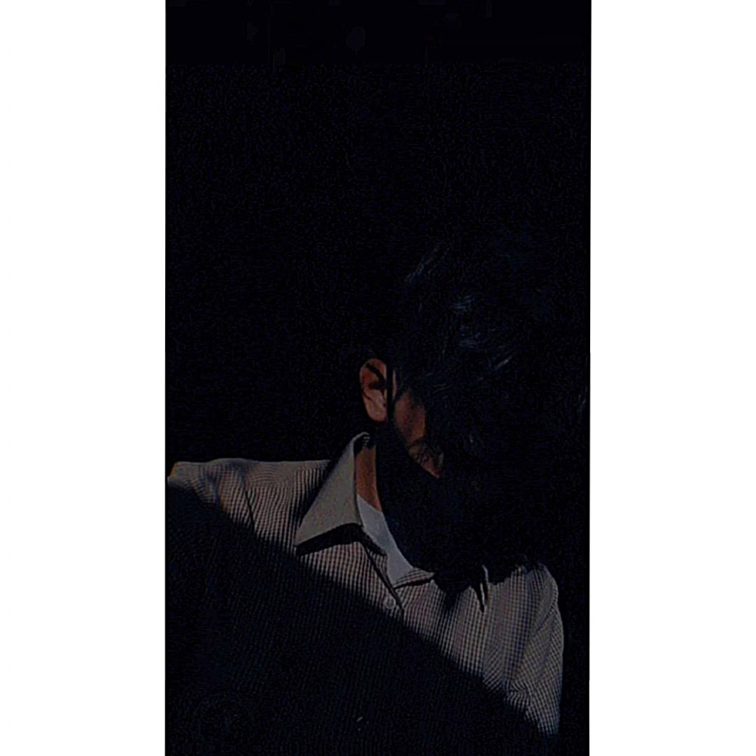 তাদের সাথে আমি