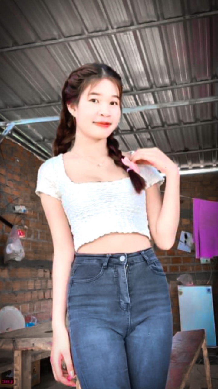 ຕາແພງ
